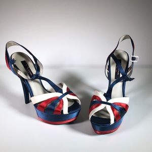 Nina New York platform feels